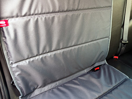 Мат защитный под детское автокресло