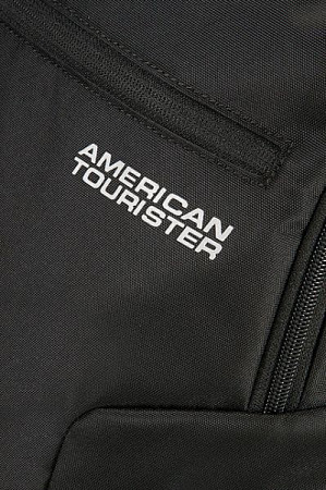 На картинке изображен Рюкзак American Tourister Urban Groove для ноутбука 15.6" 24G-09006 Black Рюкзак American Tourister Urban Groove для ноутбука 15.6" 24G-09006 Black