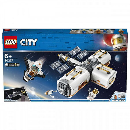 На картинке изображен Конструктор LEGO City Лунная космическая станция 60227 Конструктор LEGO City Лунная космическая станция 60227