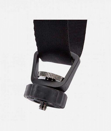 На картинке изображен Наплечный ремень для фотоаппарата Case Logic DCS101 Black (3201647) Наплечный ремень для фотоаппарата Case Logic DCS101 Black (3201647)