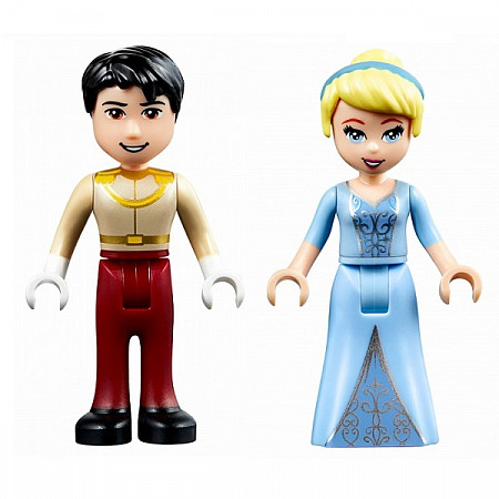 Конструктор LEGO Disney Волшебный замок Золушки 41154