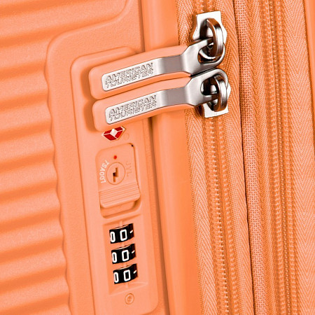 Чемодан малый American Tourister Soundbox 32G*96 001coral