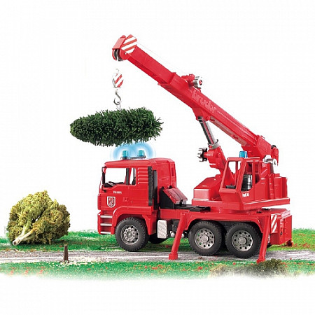 Игрушка Bruder Пожарная машина автокран MAN с модулем со световыми и звуковыми эффектами 02770