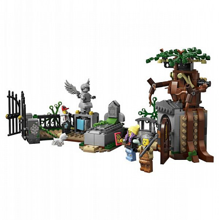 На картинке изображен Конструктор LEGO Hidden Side Загадка старого кладбища 70420 Конструктор LEGO Hidden Side Загадка старого кладбища 70420