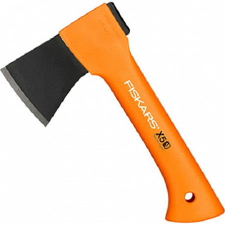На картинке изображен Топор Fiskars туристический X5 XXS 1015617 Топор Fiskars туристический X5 XXS 1015617