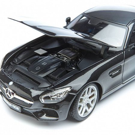 Машинка Maisto 1:18 Mercedes-AMG GT (31398) black