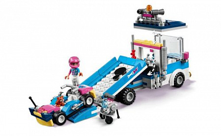 На картинке изображен Конструктор LEGO Friends Грузовик техобслуживания 41348 Конструктор LEGO Friends Грузовик техобслуживания 41348