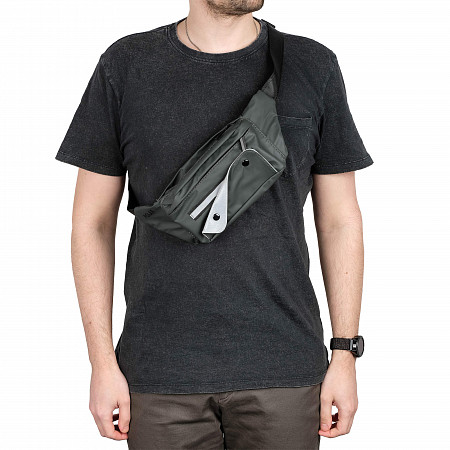 Сумка на пояс Polar 18253 black