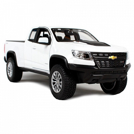 Масштабная модель автомобиля Maisto 1:27 Шевроле Колорадо ZR2 (31517) white