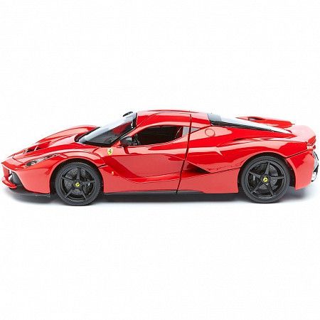 Модель автомобиля Bburago 1:18 LaFerrari (18-16001) в асс.