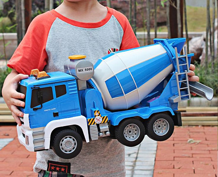 Радиоуправляемая бетономешалка 1:18 MZ 2082