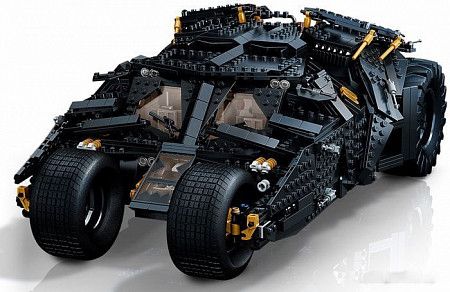 Конструктор LEGO  SUPER HEROES Бэтмобиль «Тумблер» 76240