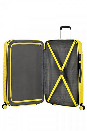 Чемодан  American Tourister Aero Racer 79 см 61G-16003 Yellow