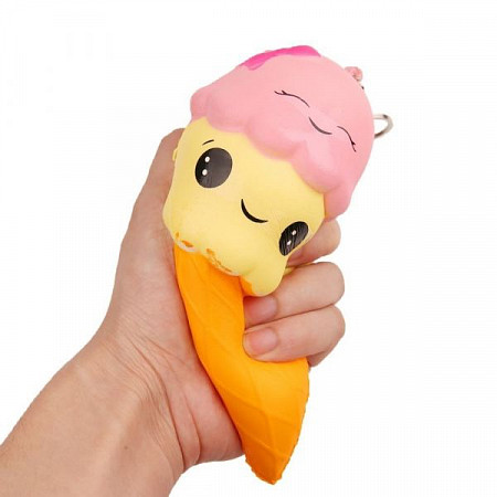 На картинке изображен Игрушка-антистресс Portative Squishy Вафельный рожок SQW - 26 Игрушка-антистресс Portative Squishy Вафельный рожок SQW - 26