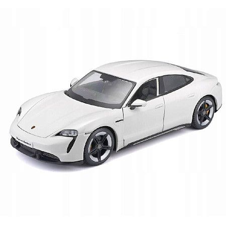 Машинка Bburago 1:24 Porsche Taycan Turbo S (18-21098) white