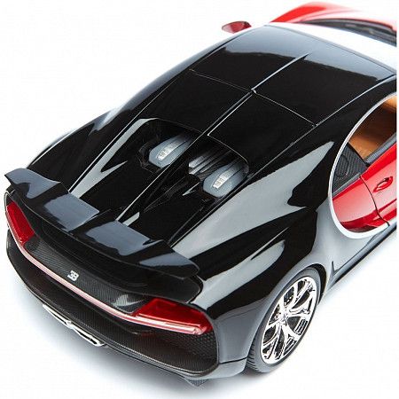 Машинка Bburago 1:18 Bugatti Chiron (18-11040) red/black