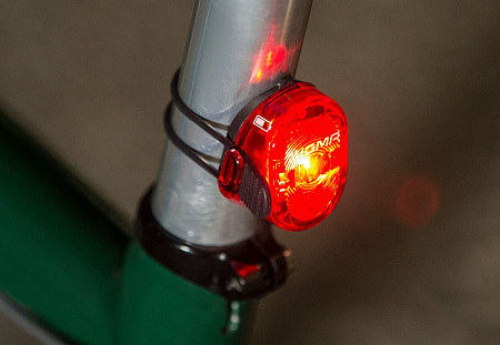 Комплект освещения Sigma Sport Aura 80 USB Nugget II 17850