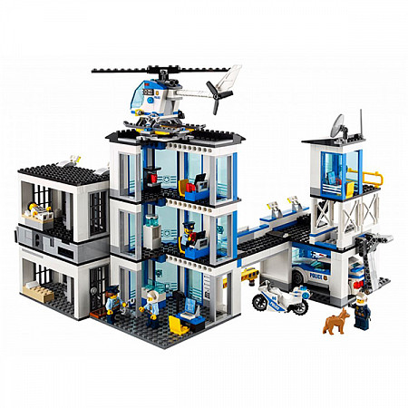 Конструктор Lego City Полицейский участок 60141