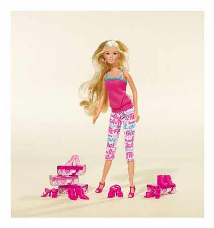 На картинке изображен Кукла Simba Штеффи + набор обуви (105733401) Кукла Simba Штеффи + набор обуви (105733401)