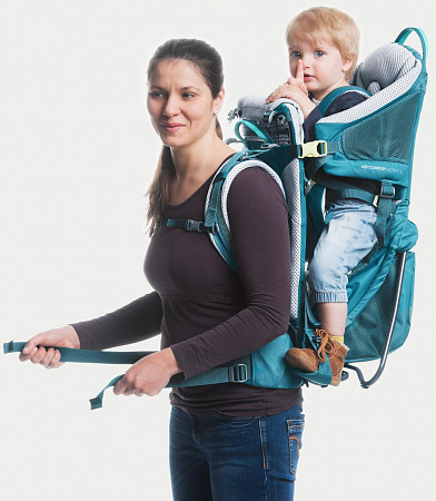 На картинке изображен Рюкзак-переноска Deuter Kid Comfort Active SL 3620119-3007 denim (2020-21) Рюкзак-переноска Deuter Kid Comfort Active SL 3620119-3007 denim (2020-21)