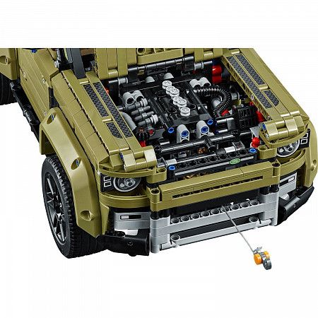 Конструктор LEGO Technic Land Rover Defender 42110