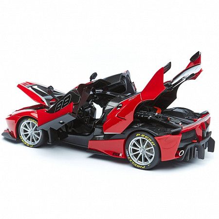 Коллекционная машина Bburago 1:18  Ferrari FXX K №88 (18-16907)