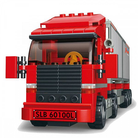 На картинке изображен Конструктор Sluban Город Большой красный грузовик M38-B0338 Конструктор Sluban Город Большой красный грузовик M38-B0338