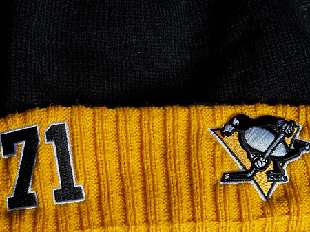 Шапка Atributika&Club NHL Pittsburgh Penguins 59255 black/yellow