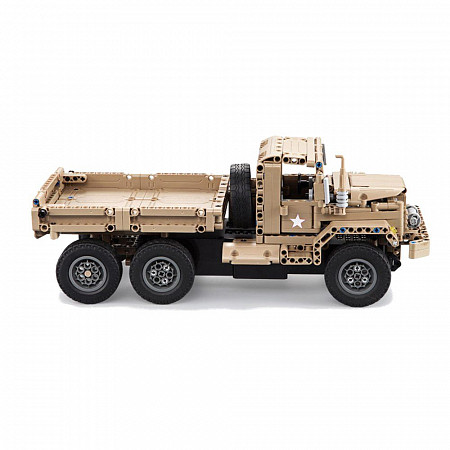 На картинке изображен Конструктор на радиоуправлении CaDa Военный грузовик C51042W Конструктор на радиоуправлении CaDa Военный грузовик C51042W