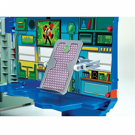 На картинке изображен Игровой набор Ben 10 Трейлер-трансформер 77671 Игровой набор Ben 10 Трейлер-трансформер 77671