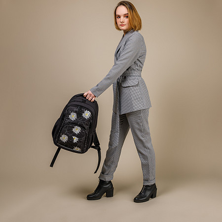 Рюкзак спортивный GRIZZLY RD-143-1 /1 black