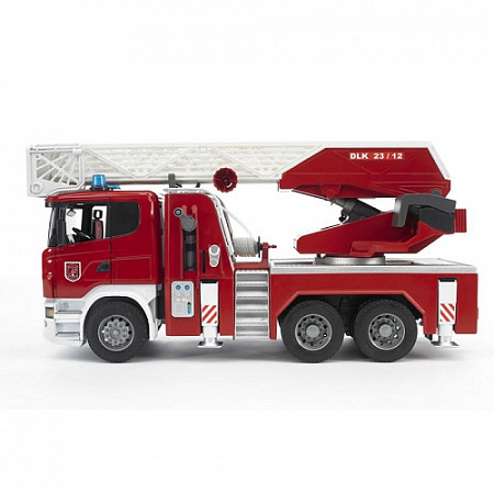 Игрушка Bruder Пожарная машина Scania с выдвижной лестницей и помпой с модулем со световыми и звуковыми эффектами 03-590