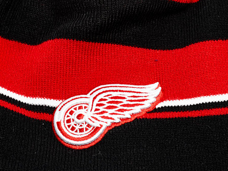 Шапка Atributika&Club NHL Detroit Red Wings 59014 black/red