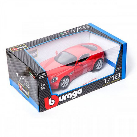 Коллекционная машина Bburago 1:18 Alfa Romeo 8C (18-12077) в асс.