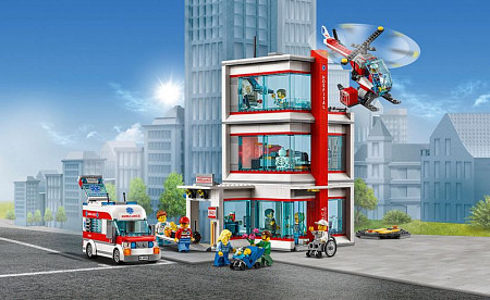 На картинке изображен Конструктор LEGO City Городская больница 60204 Конструктор LEGO City Городская больница 60204