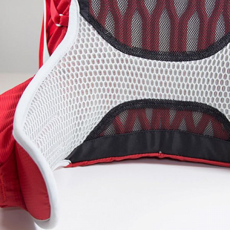 На картинке изображен Рюкзак универсальный Osprey Talon 22 S-M Black Рюкзак универсальный Osprey Talon 22 S-M Black