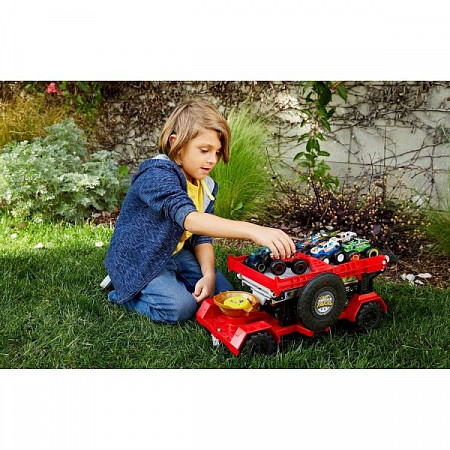 Набор игровой Hot Wheels Передвижная трасса для гонок (GFR15)