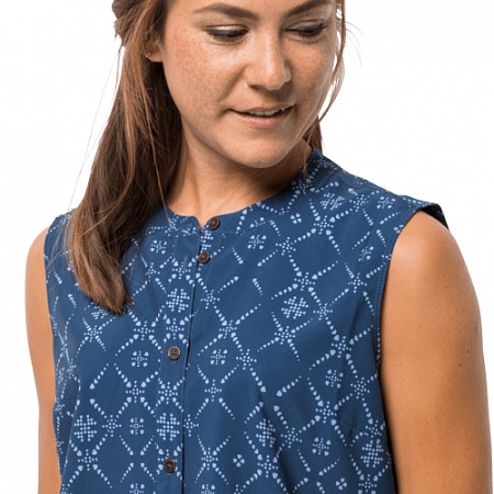 На картинке изображен Рубашка женская Jack Wolfskin Sonora Maori Sleeveless W ocean wave all over Рубашка женская Jack Wolfskin Sonora Maori Sleeveless W ocean wave all over