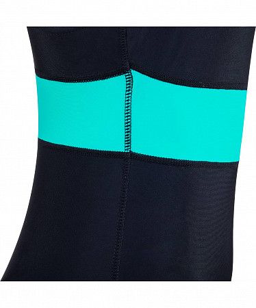 На картинке изображен Купальник для плавания 25Degrees Triumph Black/Green 25D21-003-A полиамид Купальник для плавания 25Degrees Triumph Black/Green 25D21-003-A полиамид