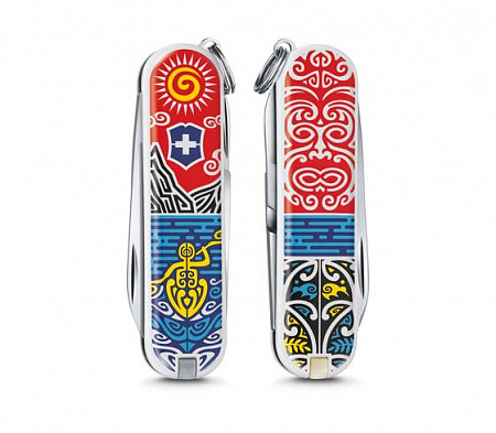 На картинке изображен Нож перочинный Victorinox Classic New Zealand 58 мм 7 функций 0.6223.L1806 Нож перочинный Victorinox Classic New Zealand 58 мм 7 функций 0.6223.L1806