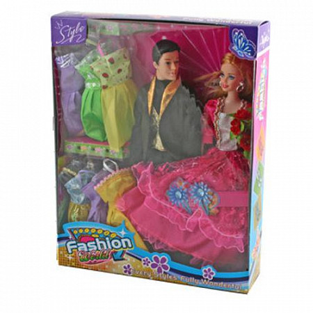 Куклы влюбленная пара с аксессуарами Fashion World 88240B