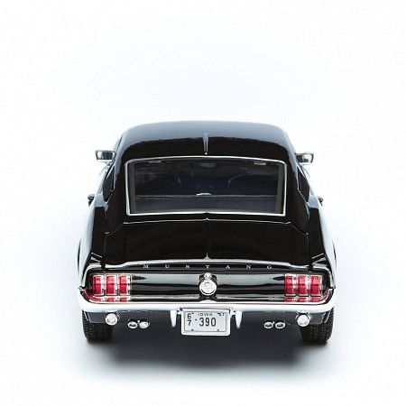 Машинка Maisto 1:18 1967 Ford Mustang Fastback  (31166) black