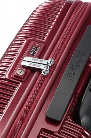 Чемодан American Tourister Modern Dream 55см 55G-20001 Red