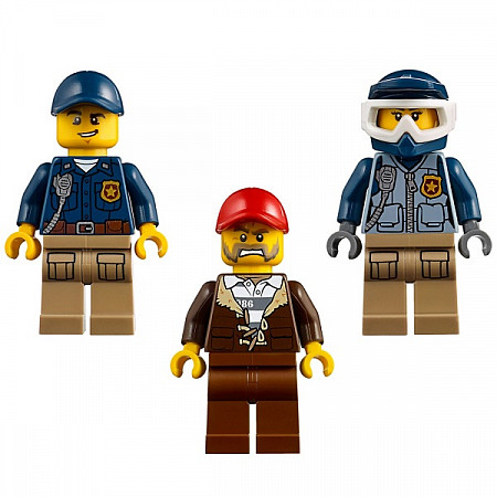 Конструктор LEGO City Погоня по грунтовой дороге 60172