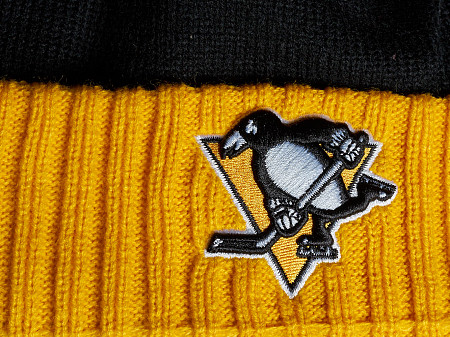 Шапка Atributika&Club NHL Pittsburgh Penguins 59254 black/yellow