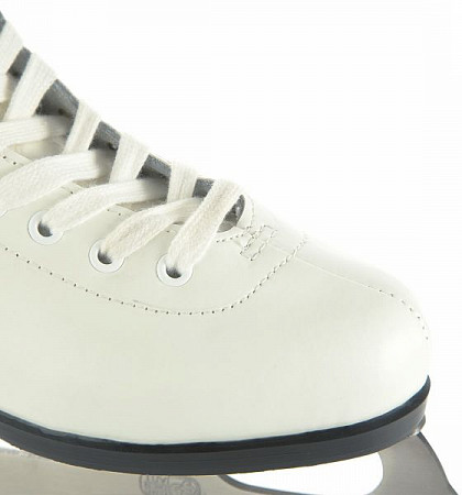 На картинке изображен Коньки фигурные Спортивная коллекция Julia White Коньки фигурные Спортивная коллекция Julia White