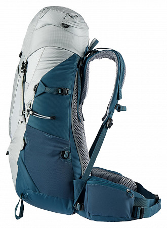 На картинке изображен Рюкзак Deuter Aircontact Lite 40+10 3340321-4327 tin/arctic (2021) Рюкзак Deuter Aircontact Lite 40+10 3340321-4327 tin/arctic (2021)