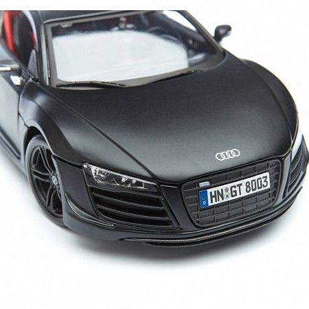 Машинка Maisto 1:18 Audi R8 GT (31395) black