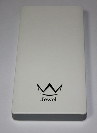 На картинке изображен Портативное зарядное устройство Jewel Package на 10000 mAh Портативное зарядное устройство Jewel Package на 10000 mAh