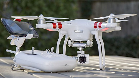Квадрокоптер DJI Phantom 3 Standard